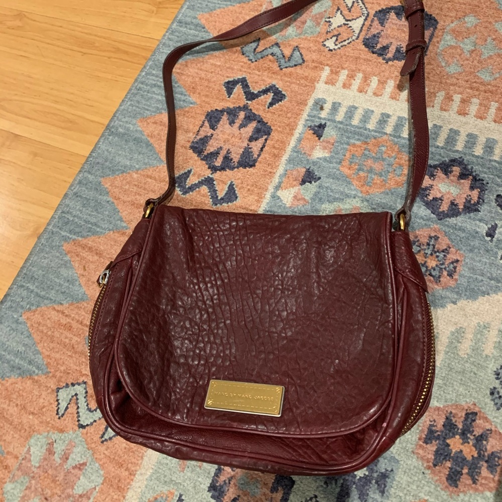 Marc Jacobs Burgundy shoulder bag